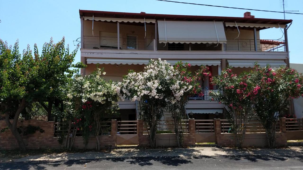 Zoe'S Apartment 尼基季 外观 照片